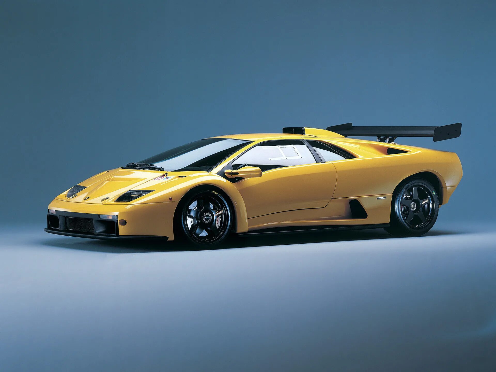 Машины фото и описание. Lamborghini Diablo gt. Ламборджини диабло 2020. Lamborghini Diablo gt3. Lamborghini Diablo 2000.