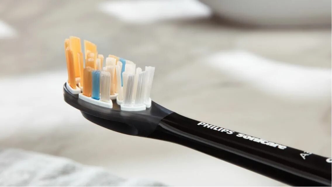 Зубные щетки sonicare купить. Насадки для электрической зубной щётки Philips hx2012. Насадка для зубной щетки Филипс Соникаре. 9092 Насадка Филипс. Зубная щетка hx6352/42.