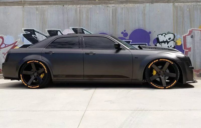Cyber grape. Матовый крайслер 300с. Калька 90гр/м2 420*297. Матовый крайслер 300с. Chrysler 300c srt8.