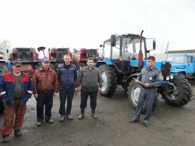 Село Пилюгино Балтайского района Саратовской области. С Осановка Балтайского района Саратовской области. Гостехнадзор Балтайского района. Балтайский район механизаторы.