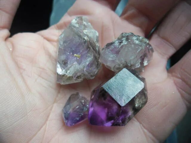 хита урала. хита урала вести с полей. хита урала. агат приморье. эпидот кальцит гранат.