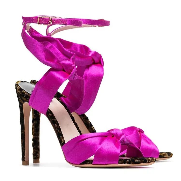 Розовые атласные туфли. Босоножки фуксия женские. Атласные розовые босоножки. Туфли с атласной лентой.