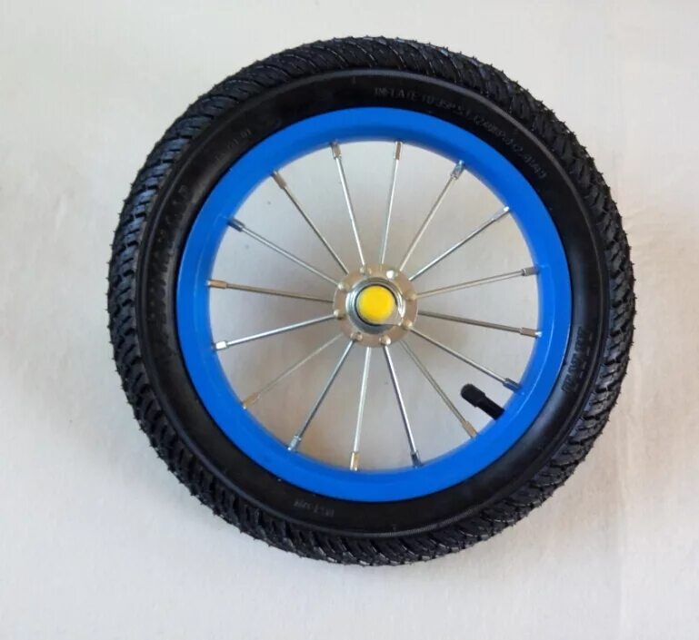 Купить колесо заднее 16. Колеса 12.175.65. Колесо bebe Bagio Carbon 12 дюймов. Колесо для велосипеда 12 дюймов переднее. Колесо 12 дюймов Оптима.