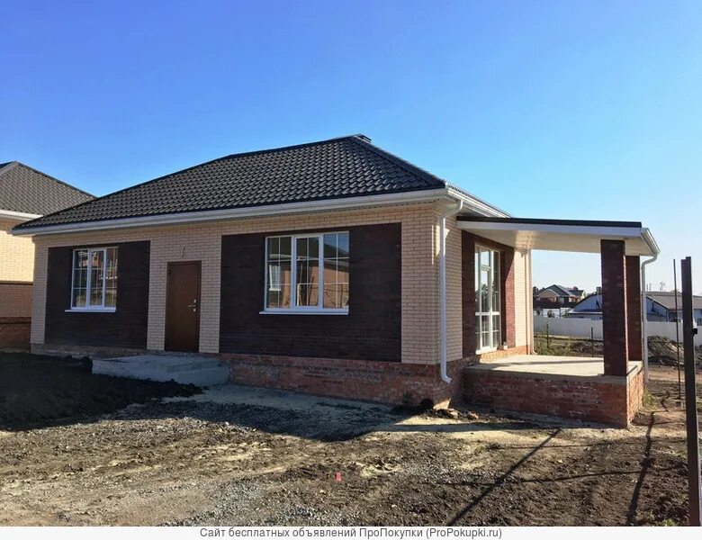 Недвижимость в аксае. Зуб дом в аксае. Частный дом в аксае. Чешские дома аксай. Дома без хозяев в аксае.