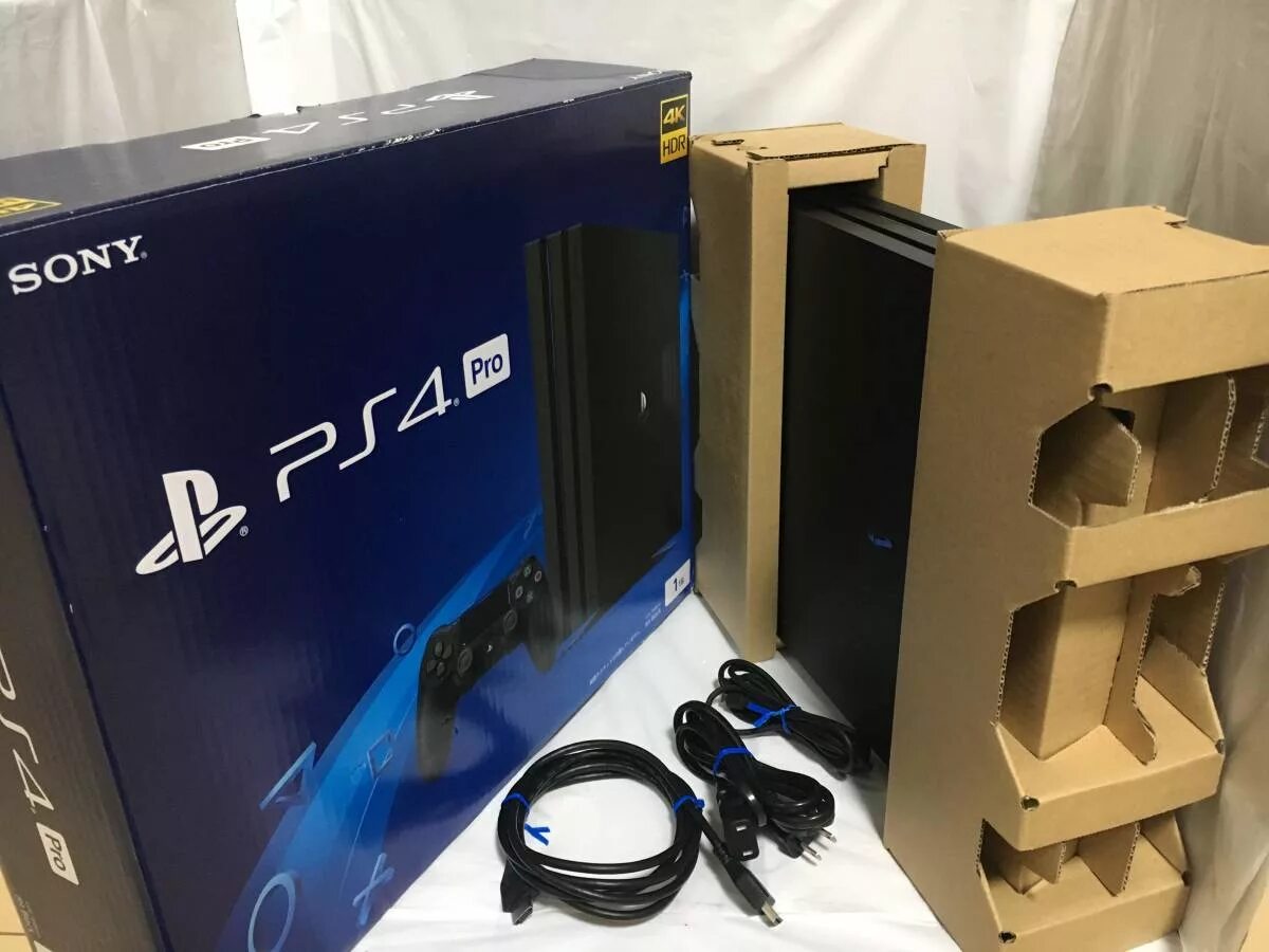 7100 Ps4 Pro. Ps4 Pro коробка. Коробка от PLAYSTATION 4 Slim. PLAYSTATION 4 Pro коробке.