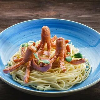 Сосиски с макаронами