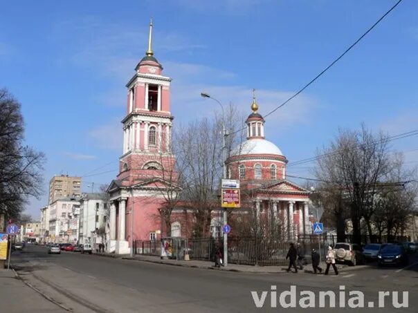 Храм троицы живоначальной в вишняках. Церковь троицы в вишняках на пятницкой. Храм троицы в вешняках. Троицы вишняках. Церковь троицы в вишняках на пятницкой.
