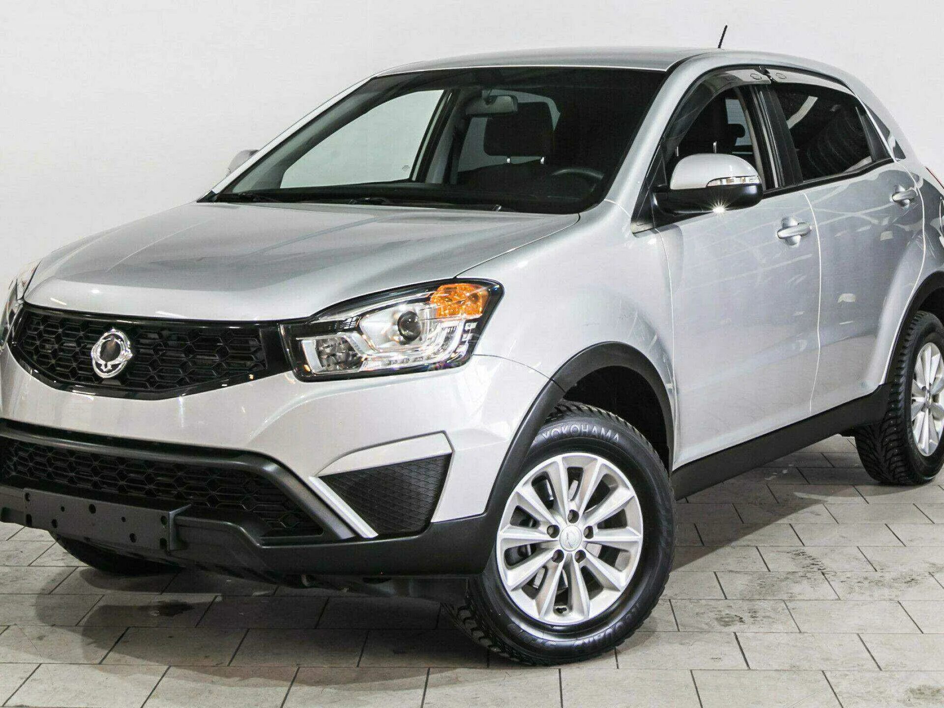 Ssangyong actyon полный привод. Саньенг Актион 2014. SSANGYONG Actyon 2. SSANGYONG Actyon, 2014 белый. ССАНГЙОНГ Актион 2014.