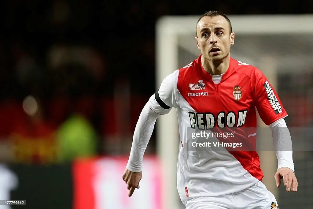 Бербатов футболист. Бербатов сейчас. Dimitar Berbatov Monaco.