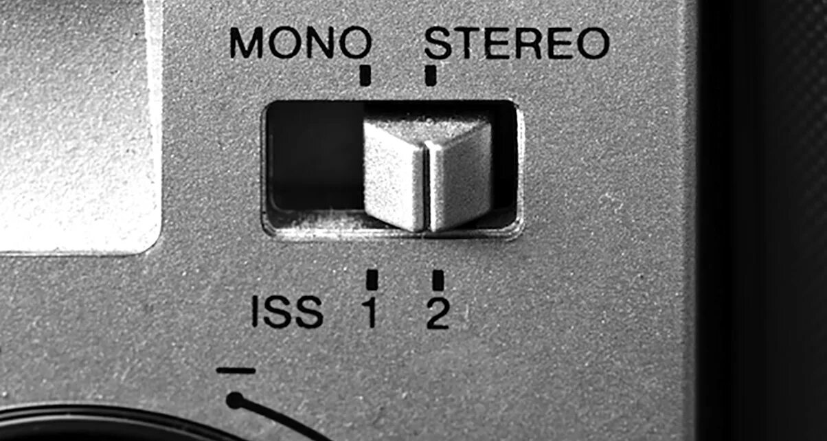 Моно стерео Квадро. Mono и stereo разница. Стерео звук. Моно звук. Форматы стерео звука