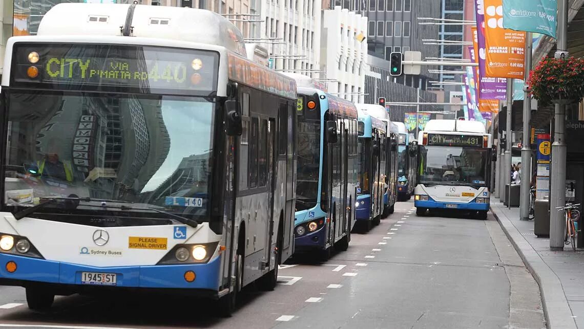 Public transportation. Общественный транспорт транспорт. Публичный транспорт. Общественный транспорт в Канаде. Высококачественный общественный транспорт.