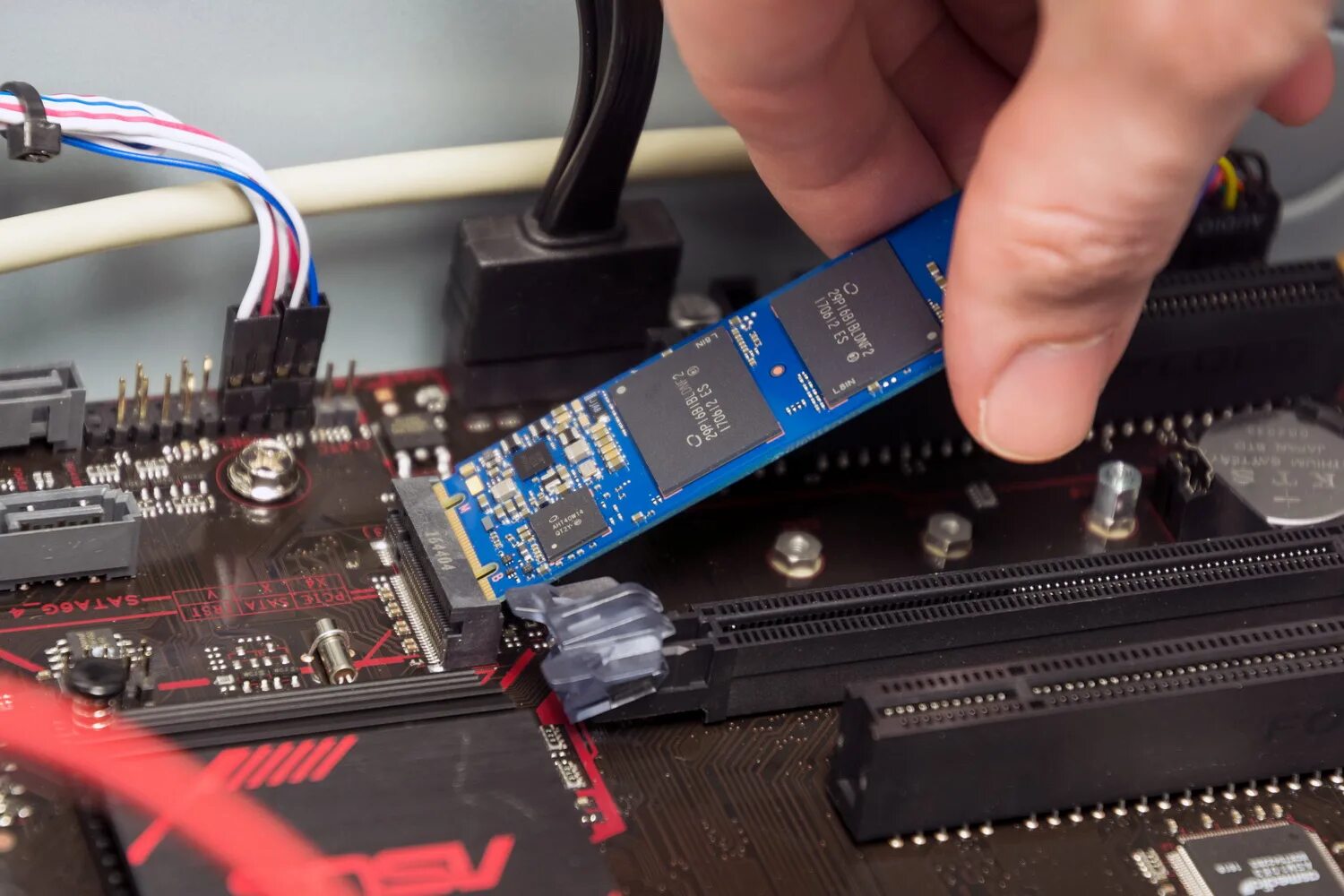 Intel memory. Intel optane memory. intel optane 32. ссд интел аптейн. intel uptain memory.