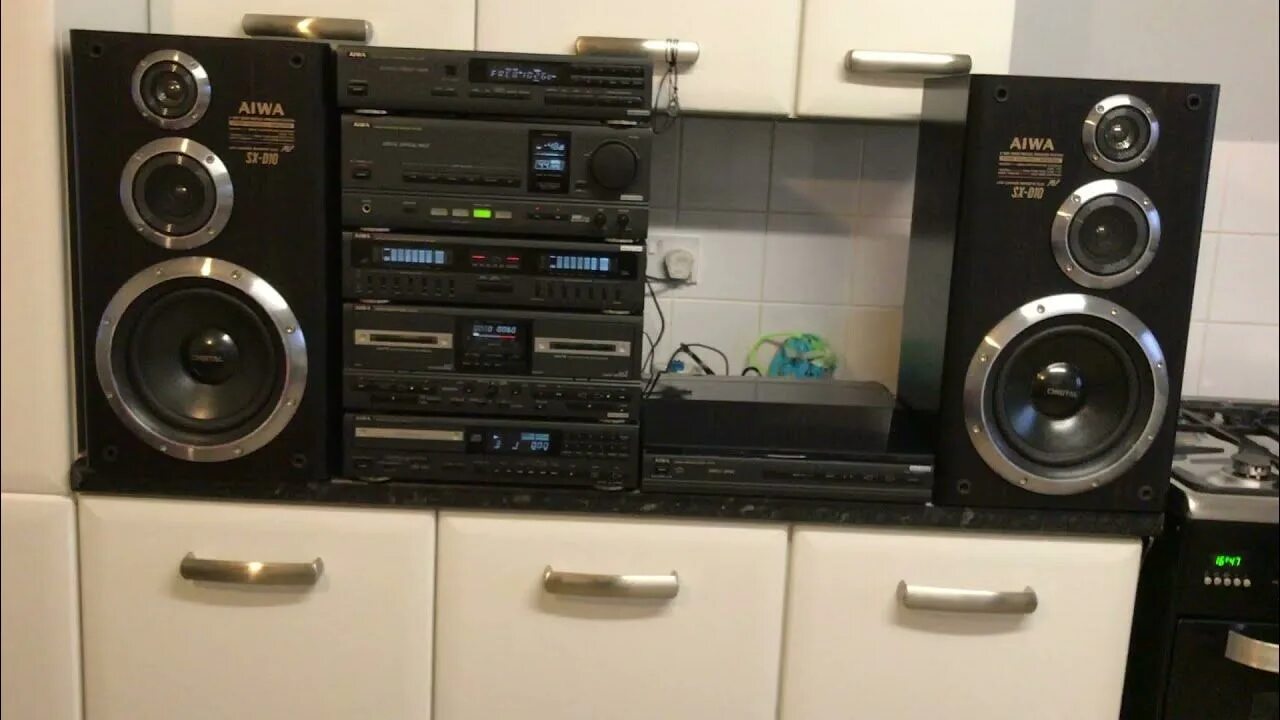 Aiwa amu 120bt. Aiwa d10 Hi Fi System. Sony LBT-d305. Aiwa DX-660.