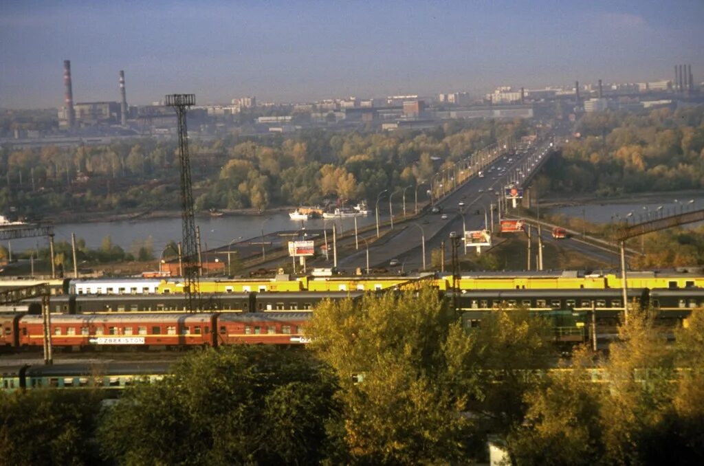 Правая обь новосибирск западный. Димитровский мост Новосибирск. Город Обь Новосибирская область. Дмитровский мост. Дмитров мост.