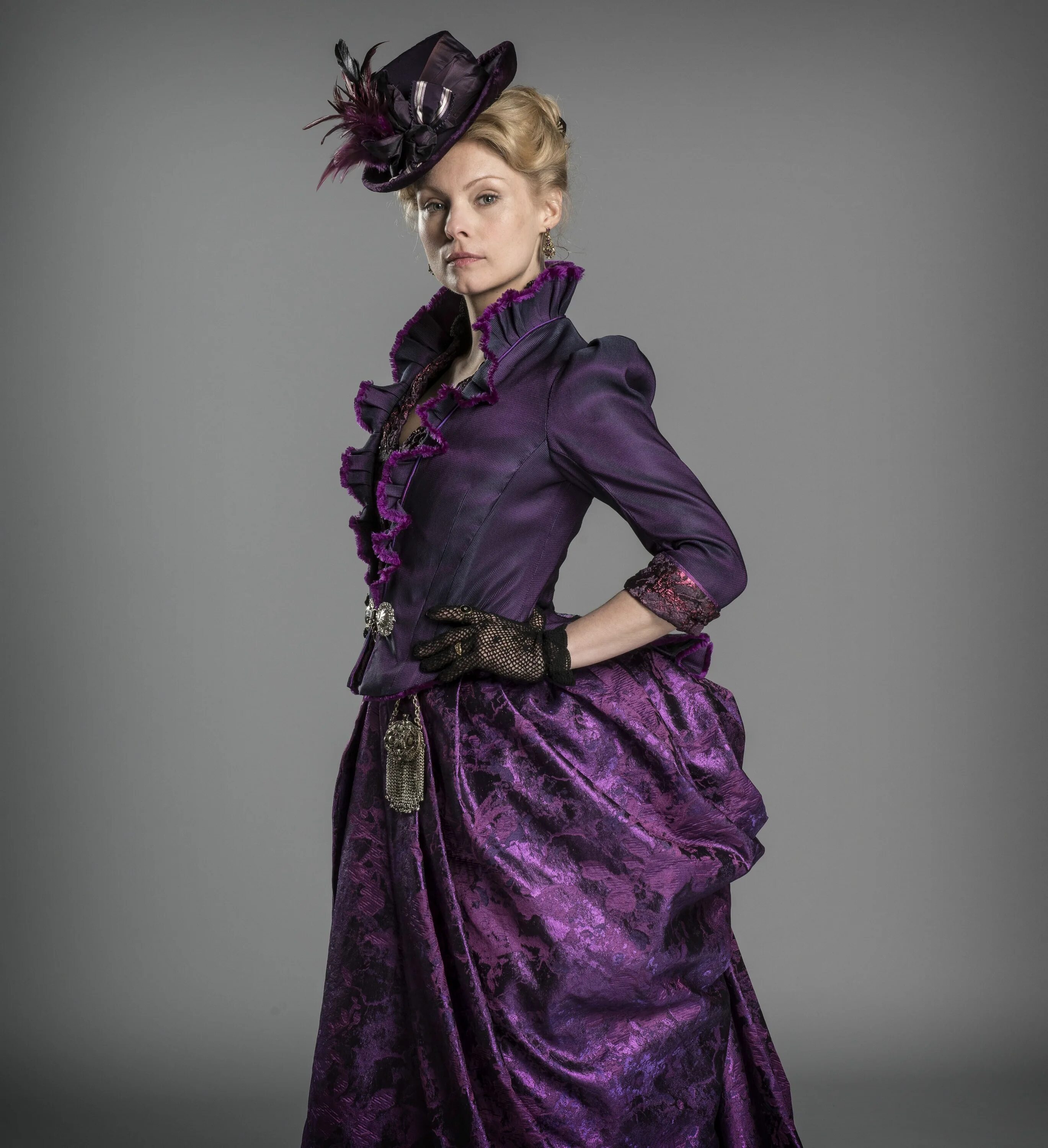 стимпанк женская одежда викторианская эпоха. стимпанк готика викторианский стиль в одежде. мода в стиле эдвардианской эпохи. викторианский стиль в одежде.