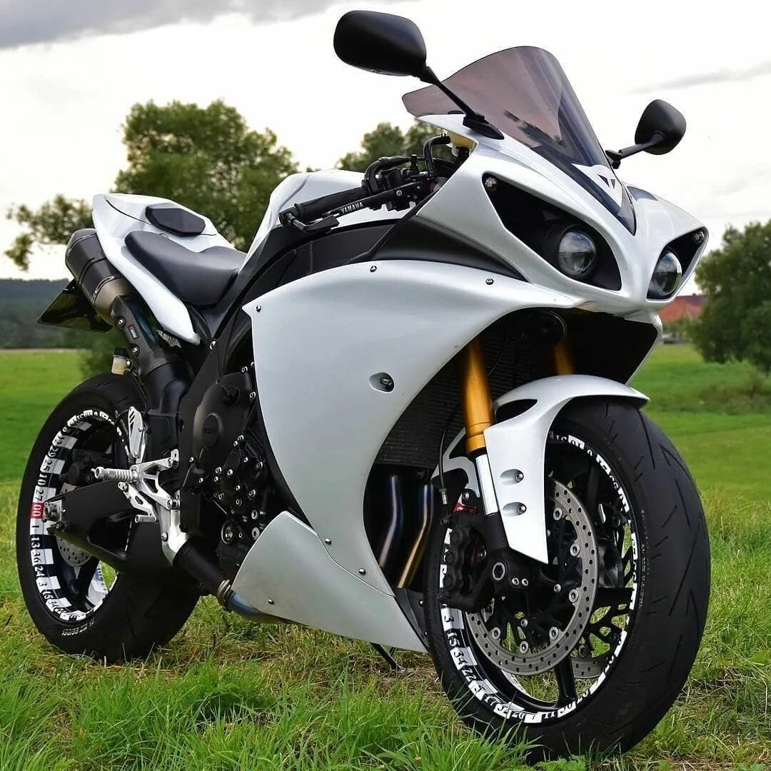 Yamaha YZF r1 2009. Yamaha YZF-r1. Ямаха YZF r1. Спортбайк Yamaha r1. Мотоцикл yamaha r1