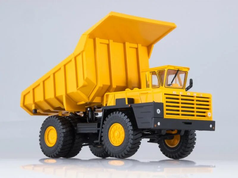 Белаз 540. Белаз 540 ssm. Белаз 540 кабина. Белаз машина 1 43. Белаз 540.