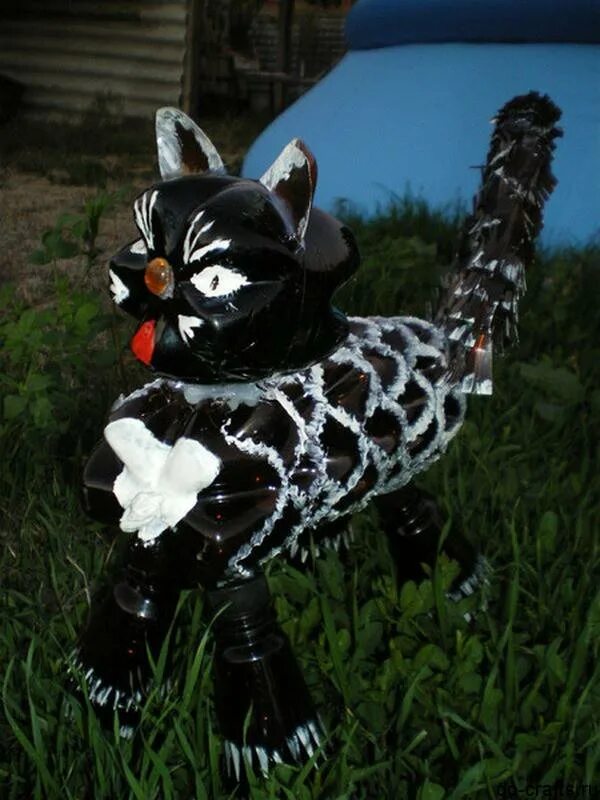 Поделки для сада. Поделки из пласт бутылок. Звери из пластиковых бутылок. Поделки из пластиковых бутылок. Поделки из бутылок.