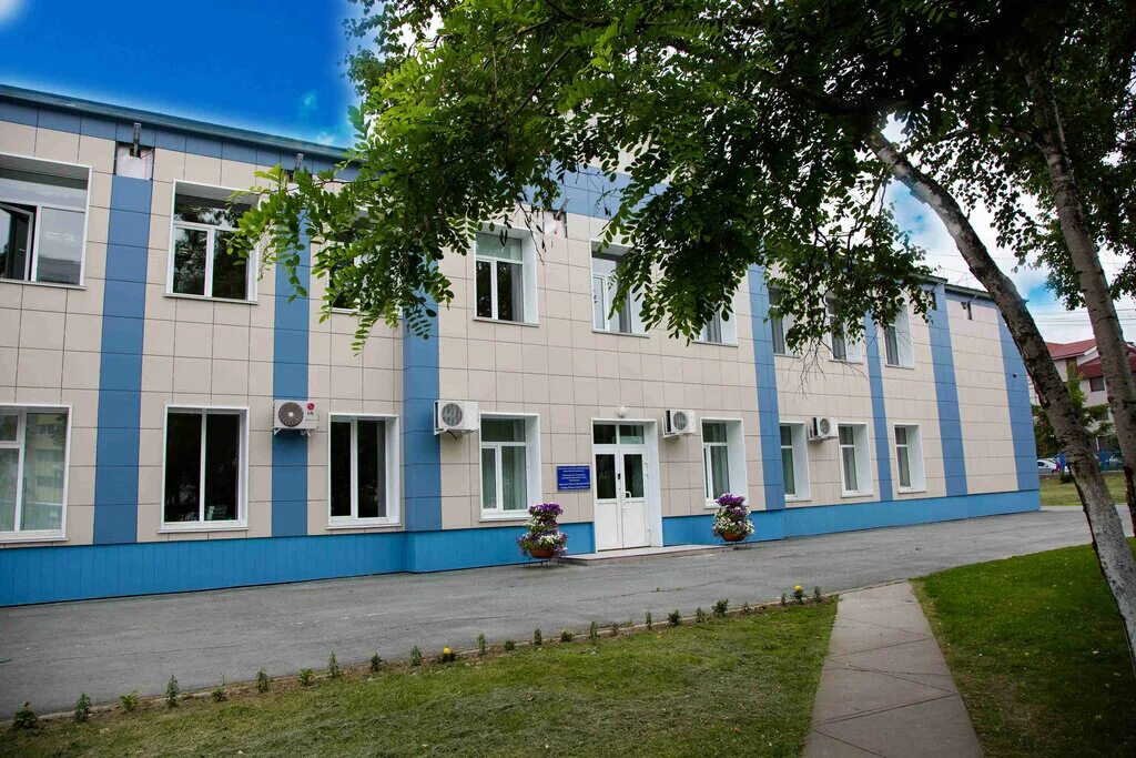 гимназия номер 2 южно сахалинск. сахалинская 2 южно сахалинск. комсомольская, 283б южно-сахалинск. 2 гимназия южно сахалинск южно-сахалинск. южно-сахалинск гимназия оранжерея.