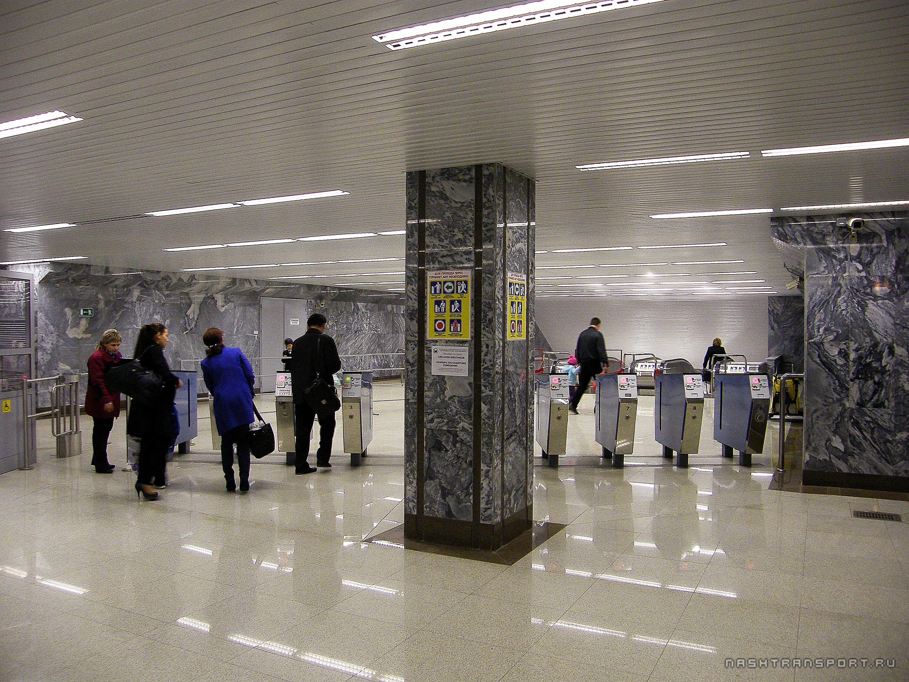 Метро Чкаловская Екатеринбург. Чкаловская метро ЕКБ. Вестибюль метро Чкаловская. Станция чкаловская екатеринбург