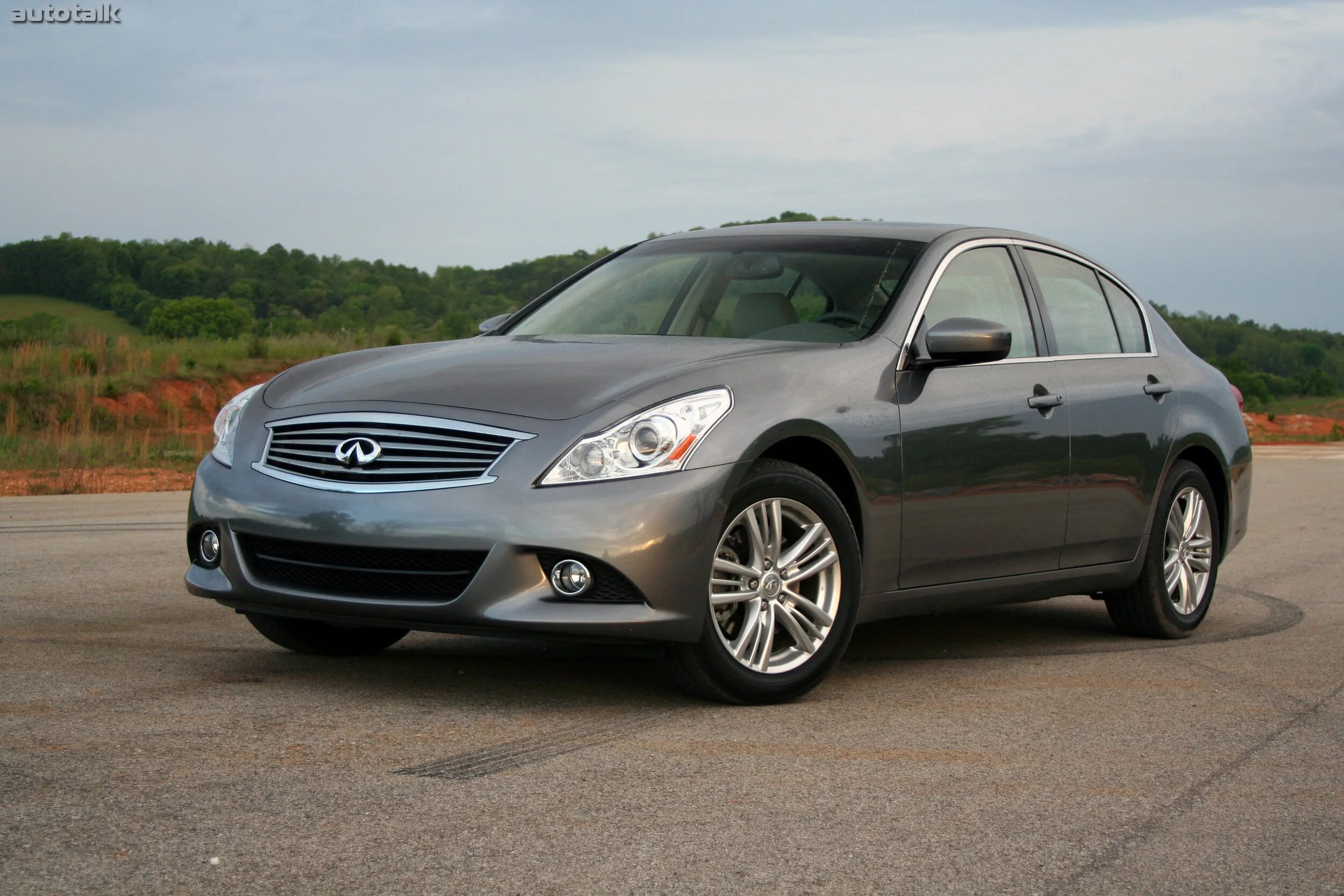 Infiniti g25. Инфинити седан g25. Infiniti g25 2013. Infiniti g25 2011. Инфинити 25 купить