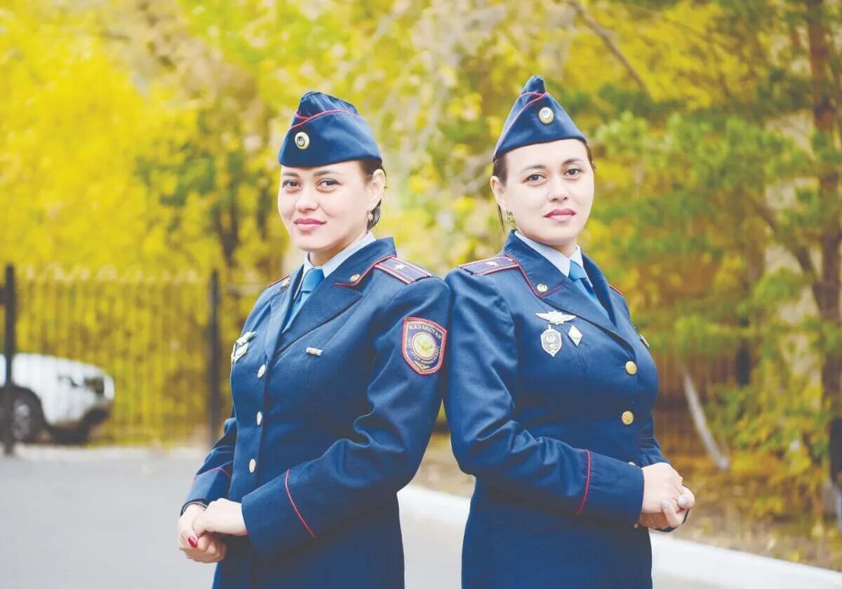 Сестра измайлова полицейский с рублевки. Сестра полицейского. Сестра полицейского. Сестра полицейского. Сестра полицейского.