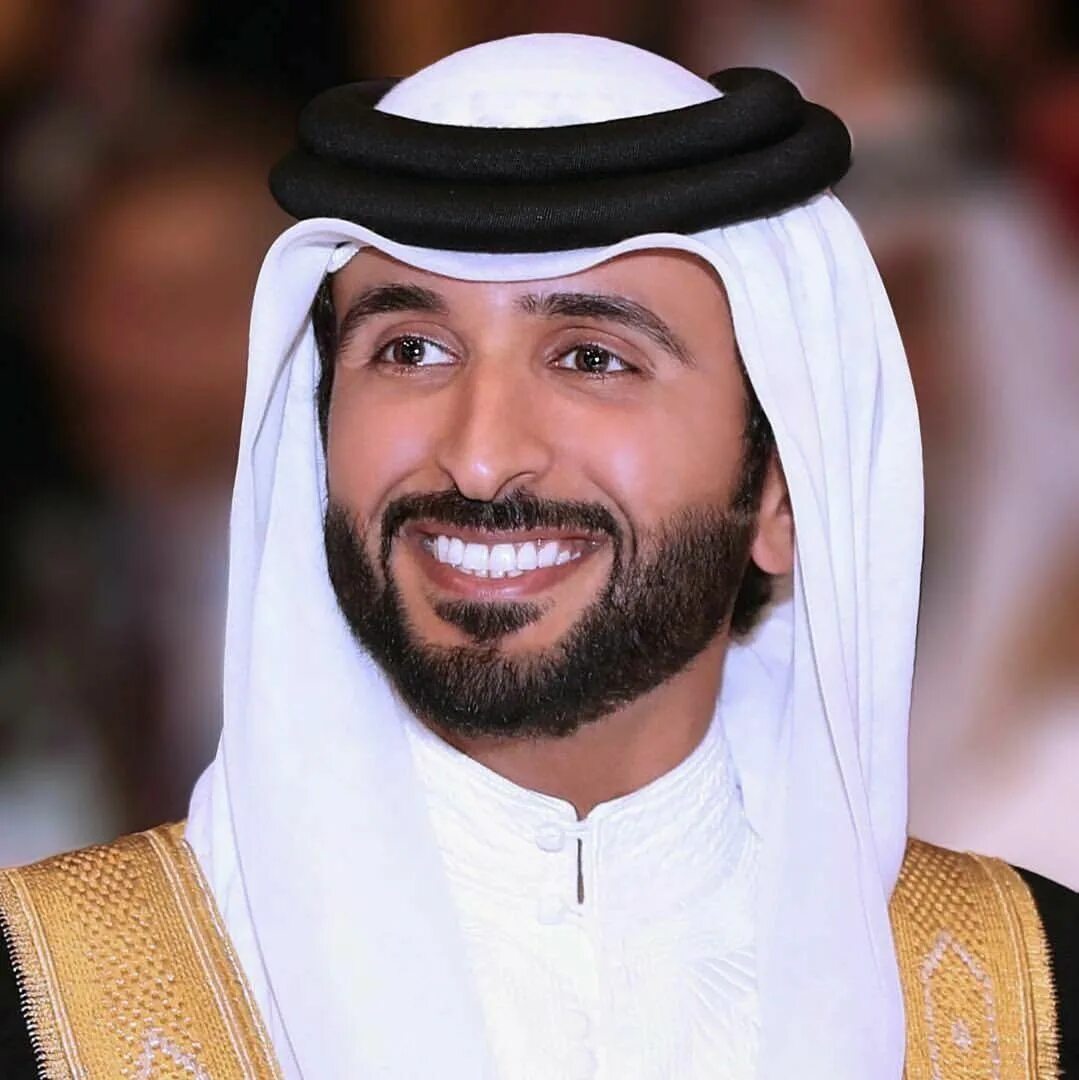 Принц халиф. Нассер Бин Хамад Аль Халифа. Шейх Нассер Бахрейн. Насер Хамад принц. Насер принц Бахрейна.