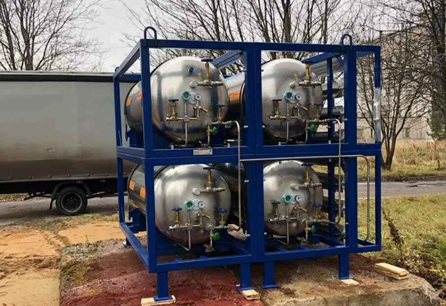 Поставили кислород. Кислородно-газификационная станция. кислородно-газификационная станция для больниц. кислородная станция станция. кислородный газификатор для больницы.