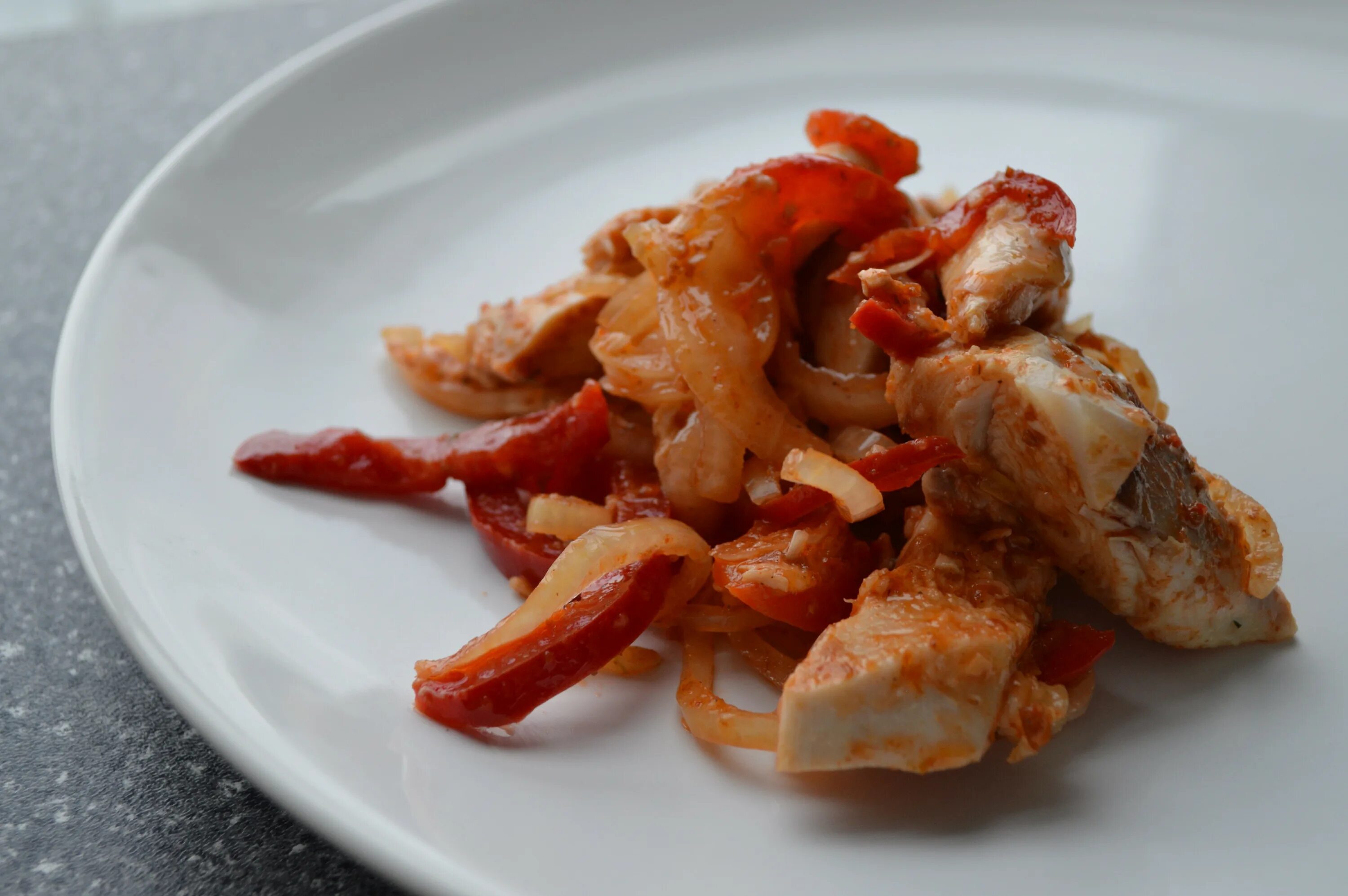 Куриное филе по корейски. Курица по римски. курица по корейски. курица с красным перцем. морепродукты курица.