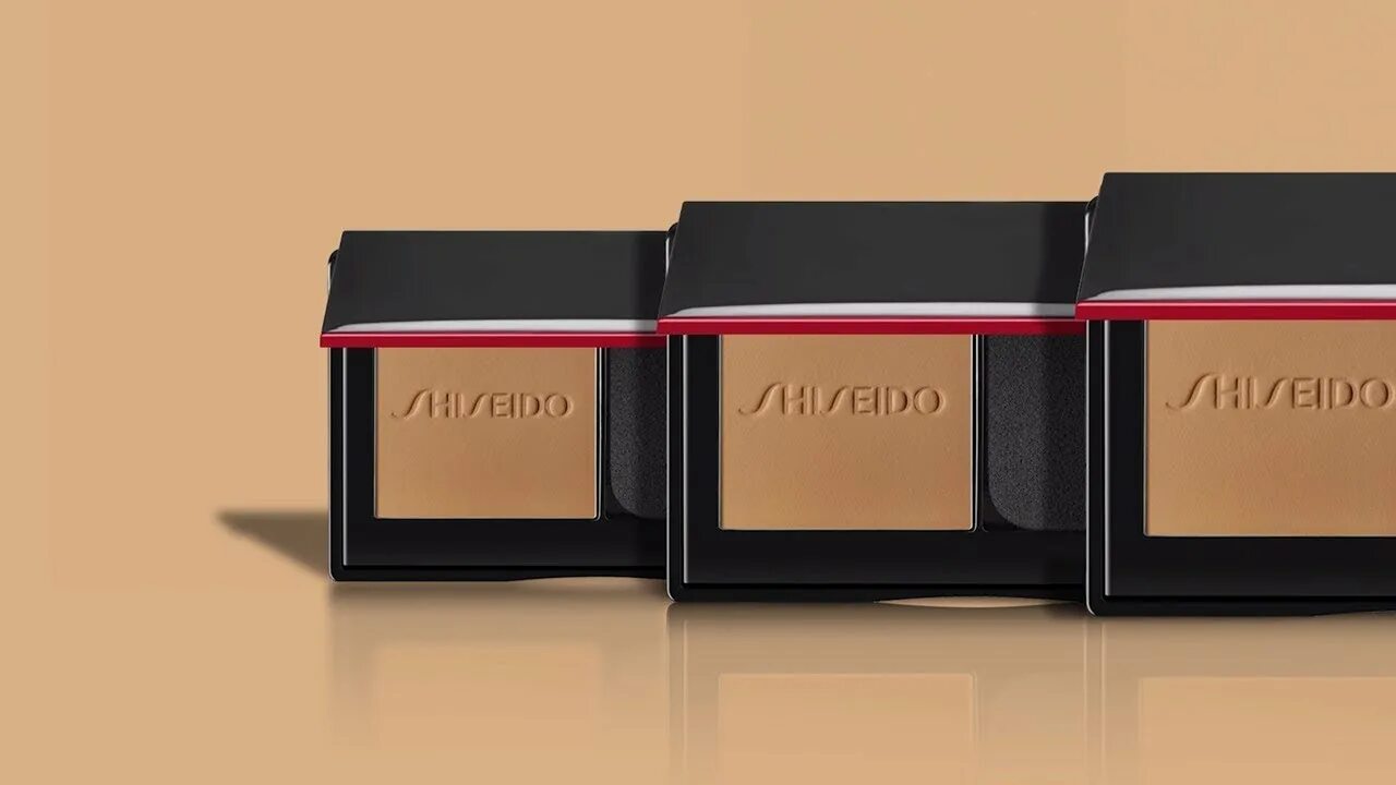 Пудра шисейдо synchro. Shiseido synchro skin glow golden 2. Synchro skin пудра. Кушон шисейдо оттенки. Synchro skin пудра.