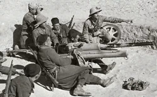 47-Мм противотанковая пушка Böhler m35. 47 Мм противотанковая пушка Белер. Выстрел Cannone da 47/32 m35. Cannone 47/32 обр. 1935 Года.. Б 47 32
