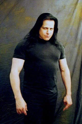 Гленн данциг. Glenn Danzig 1993. Данциг, Гленн 2005. Глен Данциг молодой.