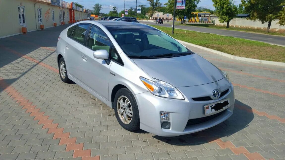 Куплю приус 30 владивосток. Тойота Приус 2010. Toyota Prius 30 2010. Тойота Приус 2010 30 кузов. Toyota Prius, 2010 г.в.