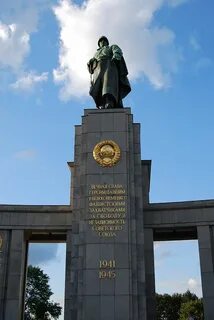 Советские памятники в берлине