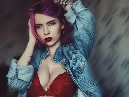 Вот вам слив Julie Resh, только это секрет, тсс Ох уж эта Реш ВКонтакте. 