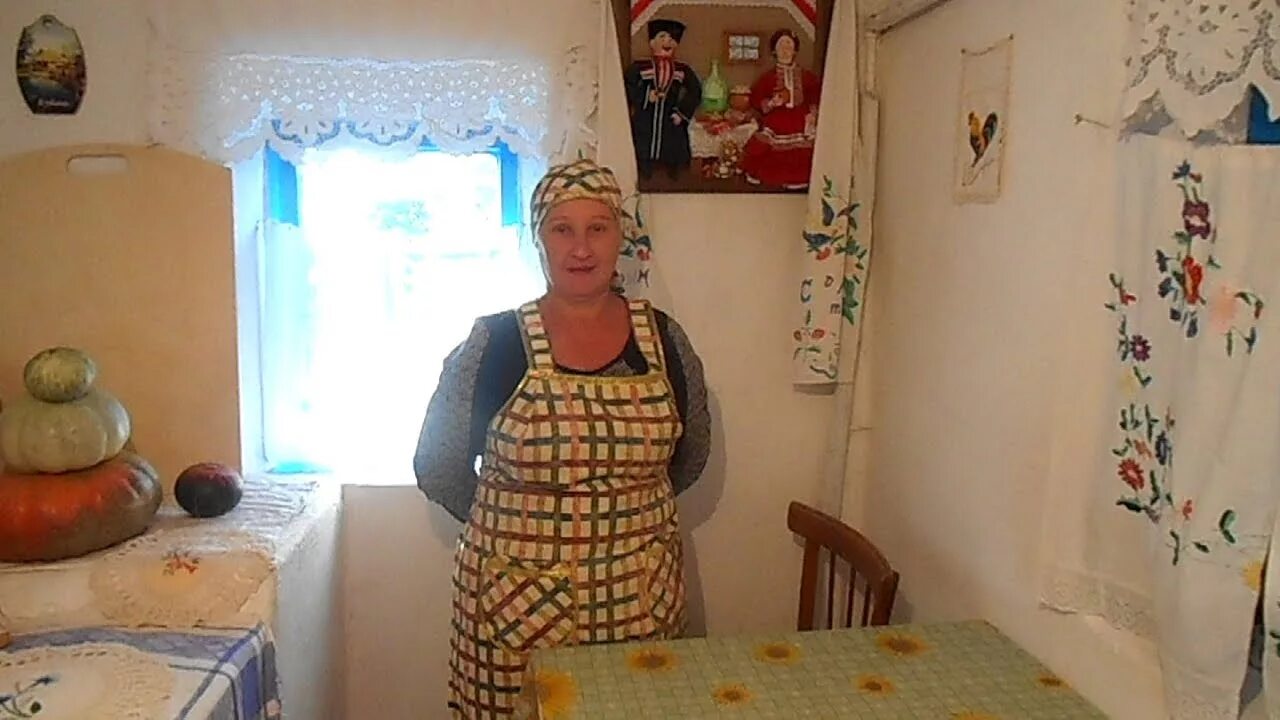 Канал бабушка шошо. Рецепты от бабушки любы. Бабушка шошо. Бабки цветочек и матрена. Логотип бабушка маша.