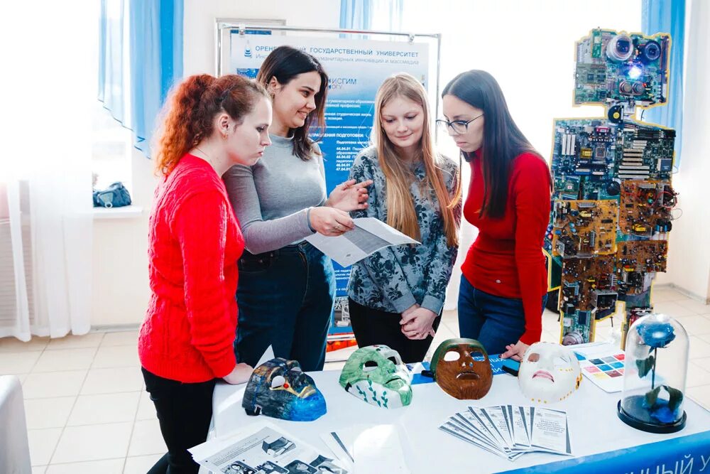 огу студенты и преподаватели. огу преподаватели оренбург дмитрий дрючин. работа бакалавра. гулянов огу. огу студенты и преподаватели.