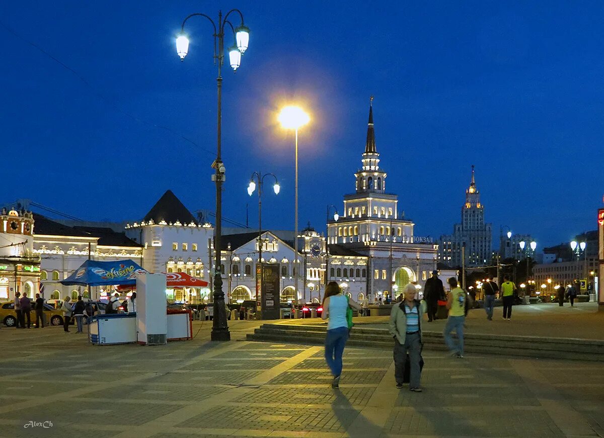площадь трёх вокзалов в москве. площадь 3 вокзалов в москве. комсомольская площадь москва. посад площадь трех вокзалов. мариот площадь трех вокзалов.