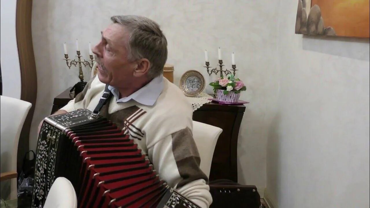 В розовой рубашке ворот нараспашку песня. Куст калины под гармонь. песня калины куст под гармонь. песня в вышитой сорочке ворот нараспашку.