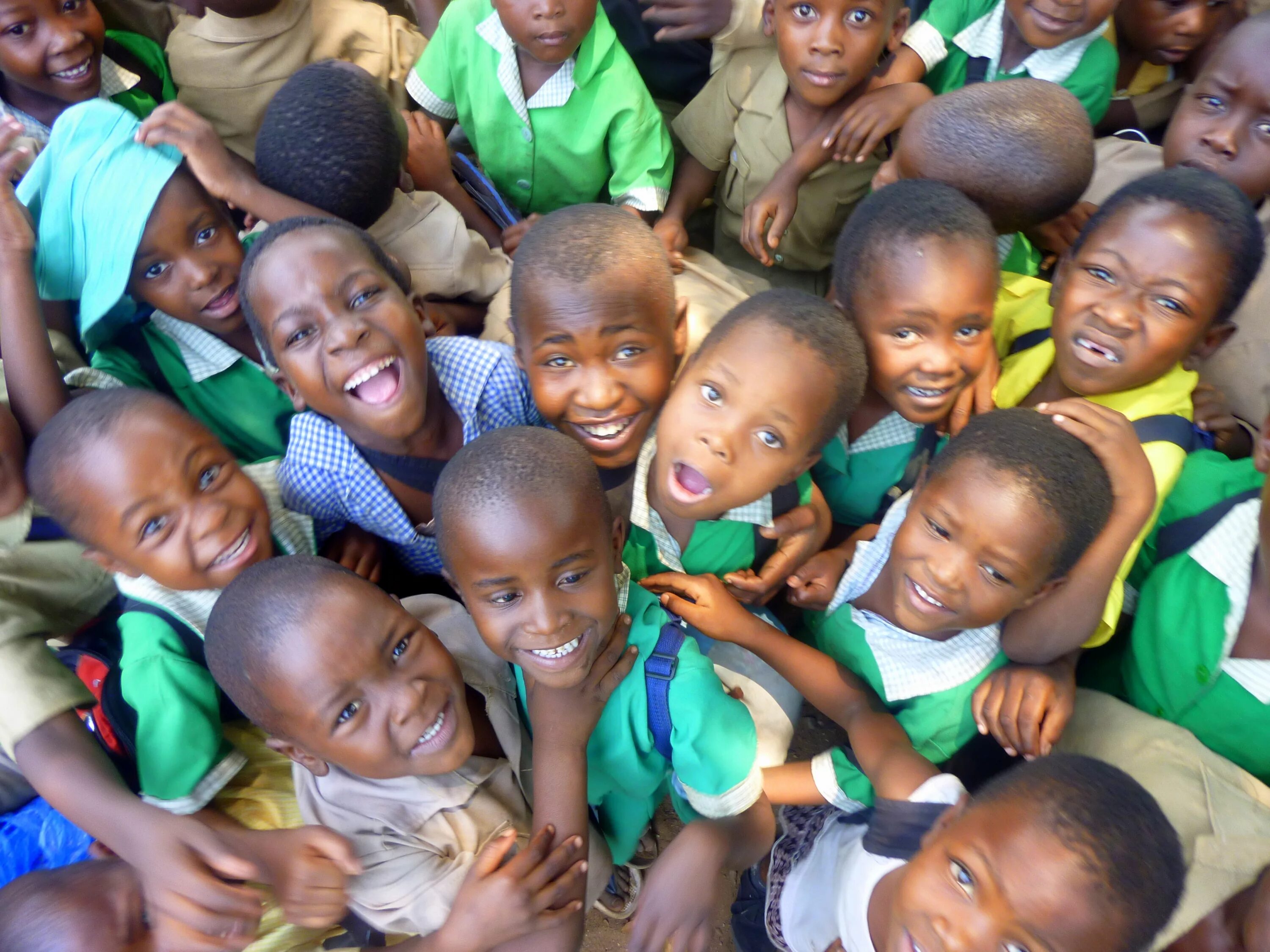 Good africa. Воспитание в Африке. Европейские школы в Африке. Volunteer in Africa. Образование в Гане.