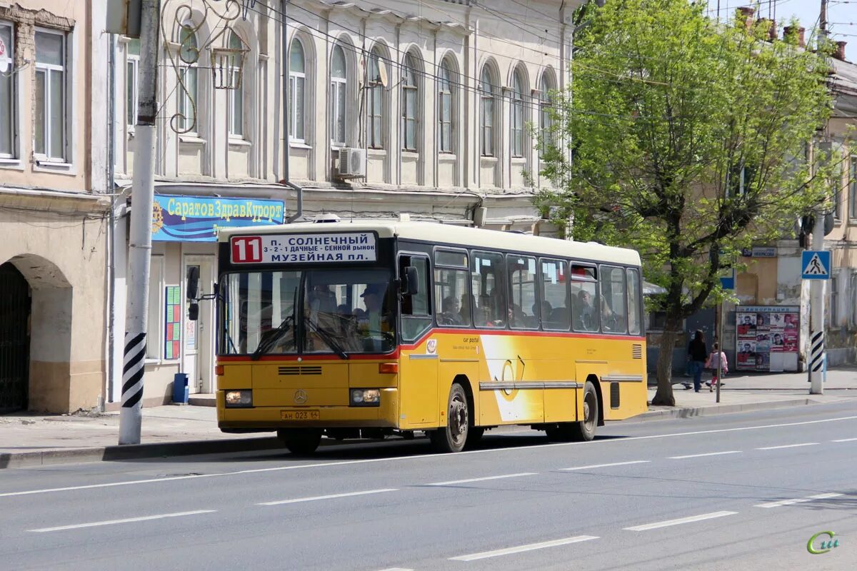 569 автобус саратовская. 65. Голаз зил. 569 автобус расписание саларьево калининец. Автобус 569 москва.