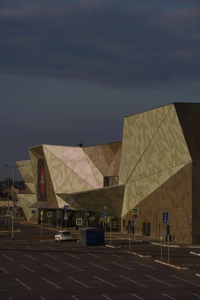 Пять планет на дмитровке сеансы. Магический кинотеатр. 5 планет тц на дмитровке. Кинотеатр мэджик синема. Торговый центр 5 планет на дмитровском шоссе.