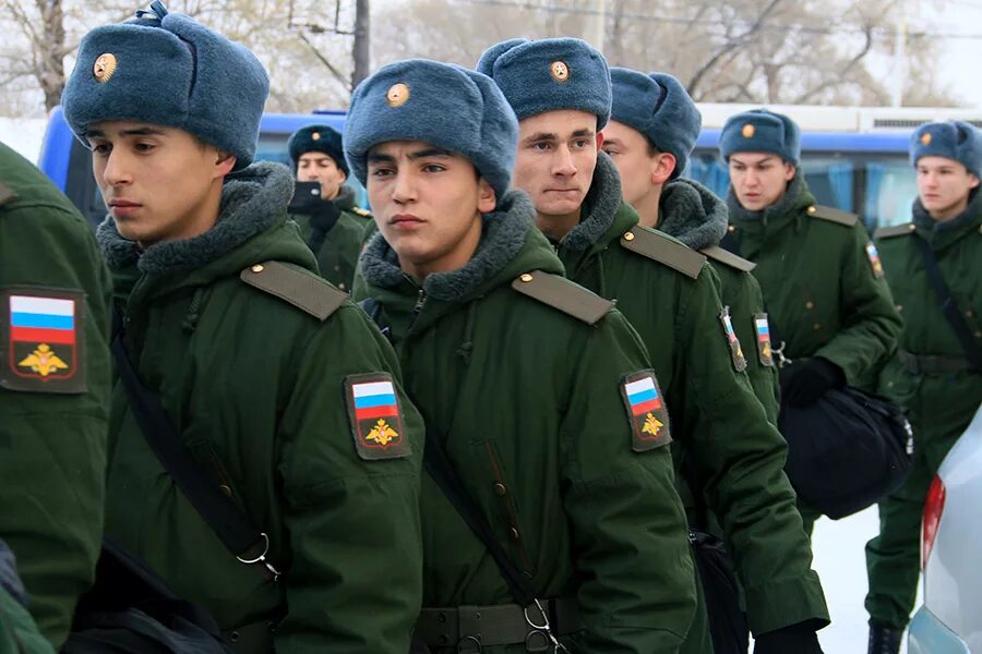 Воинская часть связисты. Зимняя Военная форма. Зимняя форма связистов. Военная форма связистов. Зимняя форма срочников.