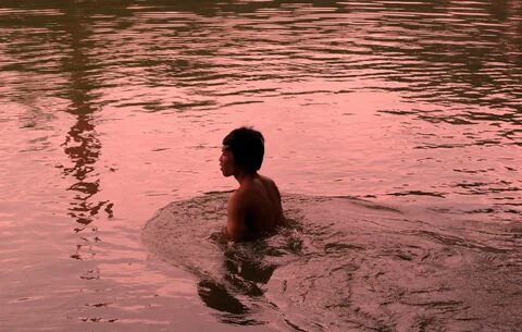 Swim in the lake перевод