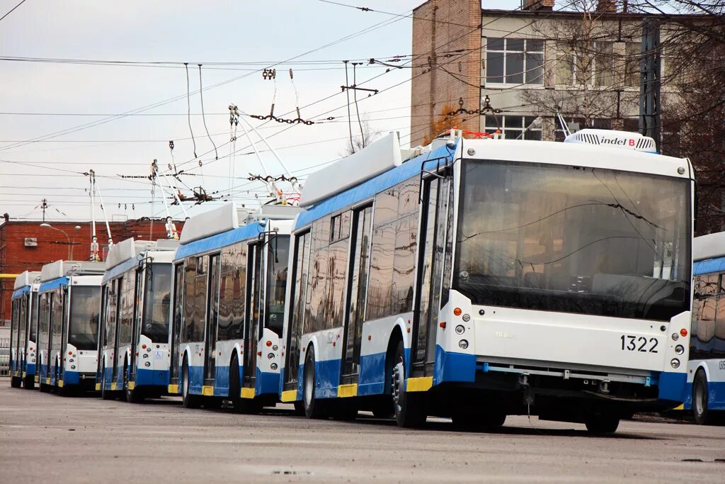 Движение троллейбусов спб