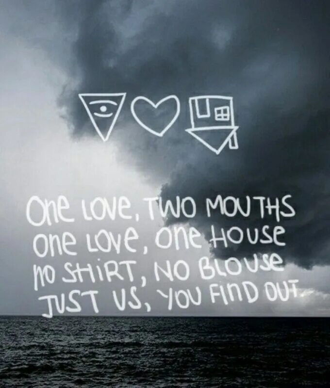 We love two. Sweater weather. The neighbourhood Sweater weather. The neighbourhood i Love you обложка. Sweater weather the neighbourhood текст.