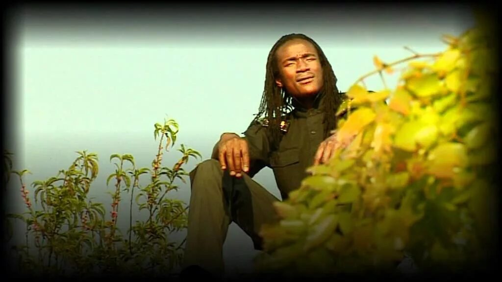 Marie mp3. Jah Prayzah рост и вес. Praise Jah Sound System.