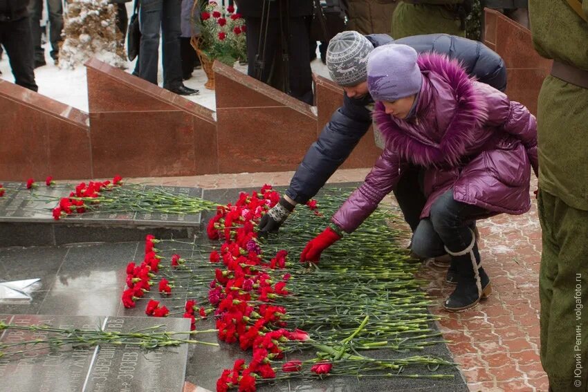 ветеран боевых действий нашивка. воины интернационалисты презентация. балаково день памяти воинов-интернационалистов. пенсионный фонд воинов интернационалистов. возложение цветов в парке интернационалистов санкт-петербург.