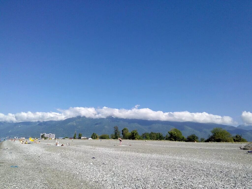 Пицунда Алахадзе. Поселок Алахадзы Абхазия. Село Алахадзе Абхазия. Пляж Алахадзы Абхазия.