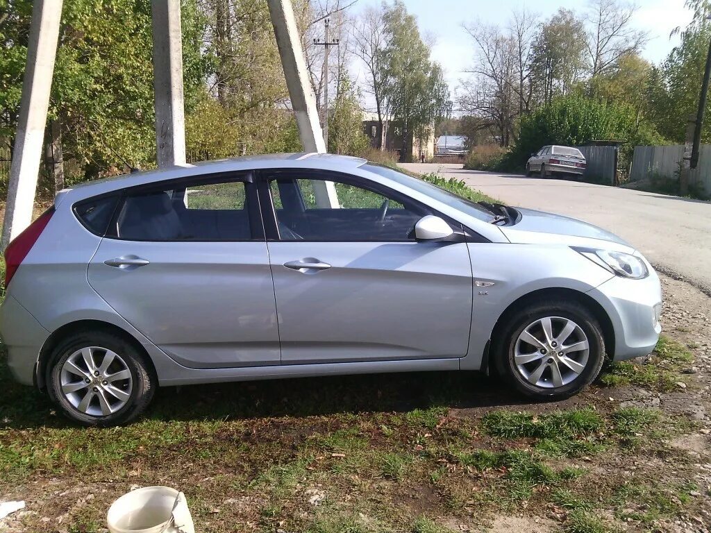 Solaris 2012. Hyundai Solaris 2012. Хендай Солярис 2012г. Солярис Хендай 2012г 1.6. Куплю хендай солярис частные объявления